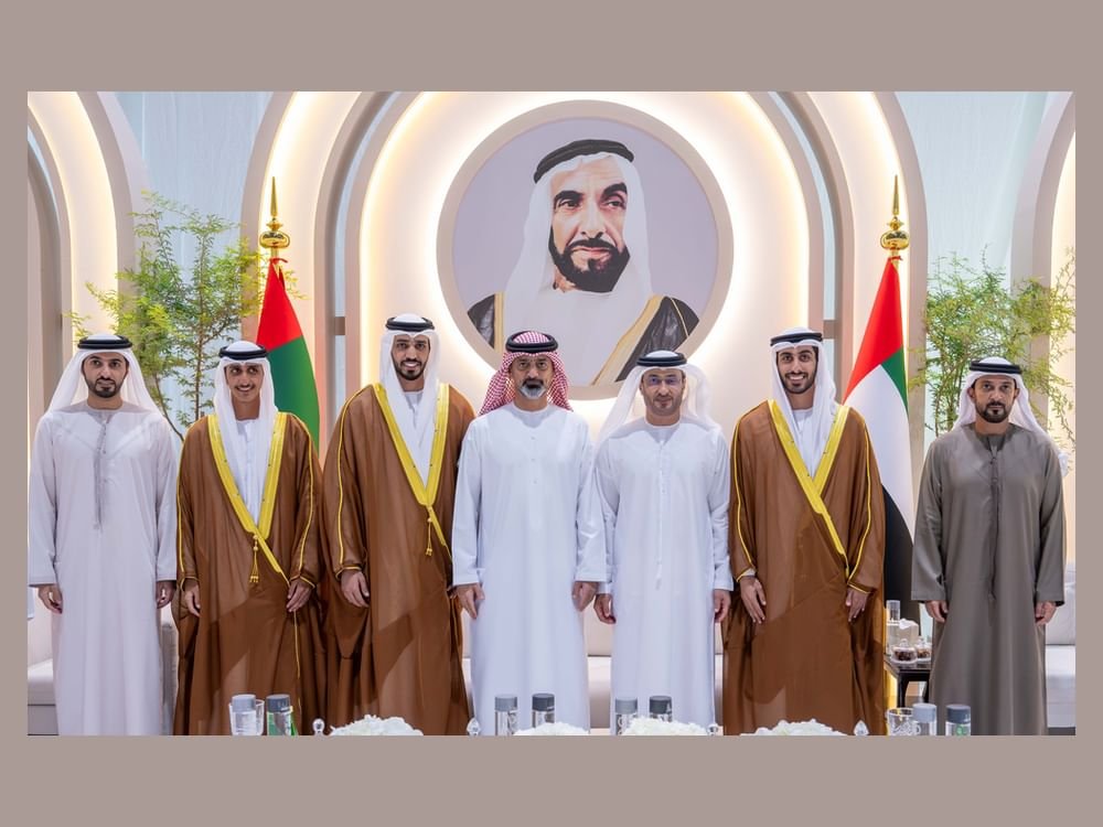 عمار بن حميد يحضر أفراح الشامسي والسالمي في أبوظبي 1 عمار بن حميد يحضر أفراح الشامسي والسالمي في أبوظبي