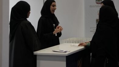 الشارقة للتمكين الاجتماعي تعرّف بمشروع "علّم بالقلم" 3 الشارقة للتمكين الاجتماعي تعرّف بمشروع "علّم بالقلم"