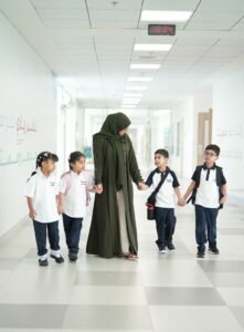 المدارس الحكومية تبدأ عامها الدراسي الجديد 2026-2027 وسط أجواء إيجابية 2 المدارس الحكومية تبدأ عامها الدراسي الجديد 2026-2027 وسط أجواء إيجابية