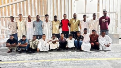 بلاغ عبر "عين الشرطة" يقود إلى ضبط عصابة تسول مُنظمة تضم 22 مُتسولاً 2 عين الشرطة