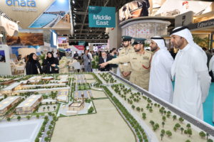 حارب الشامسي يطلع على خدمات شرطة دبي الذكية في قطاع الأمن السياحي 2 حارب الشامسي يطلع على خدمات شرطة دبي الذكية في قطاع الأمن السياحي