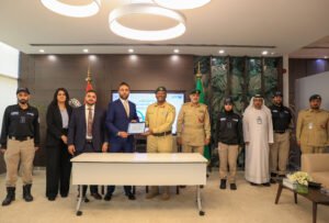 شرطة دبي توقع مذكرة تفاهم مع شركة ميلانيون لتكنولوجيا صناعة المركبات 2 شرطة دبي توقع مذكرة تفاهم مع شركة ميلانيون لتكنولوجيا صناعة المركبات