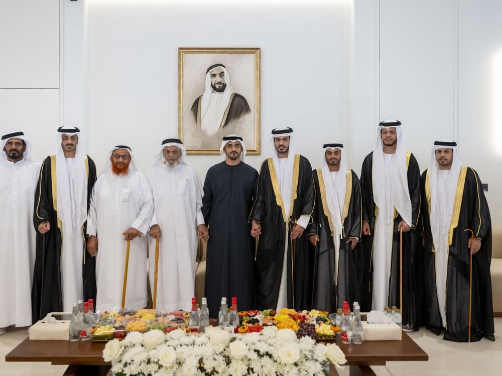 زايد بن محمد بن زايد يحضر حفل استقبال بمناسبة زفاف أنجال صالح سليم المنهالي 1 زايد بن محمد بن زايد يحضر حفل استقبال بمناسبة زفاف أنجال صالح سليم المنهالي