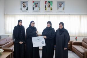 بلدية الحمرية تحتفي بالمعلمين في يومهم العالمي بزيارات ميدانية للمدارس