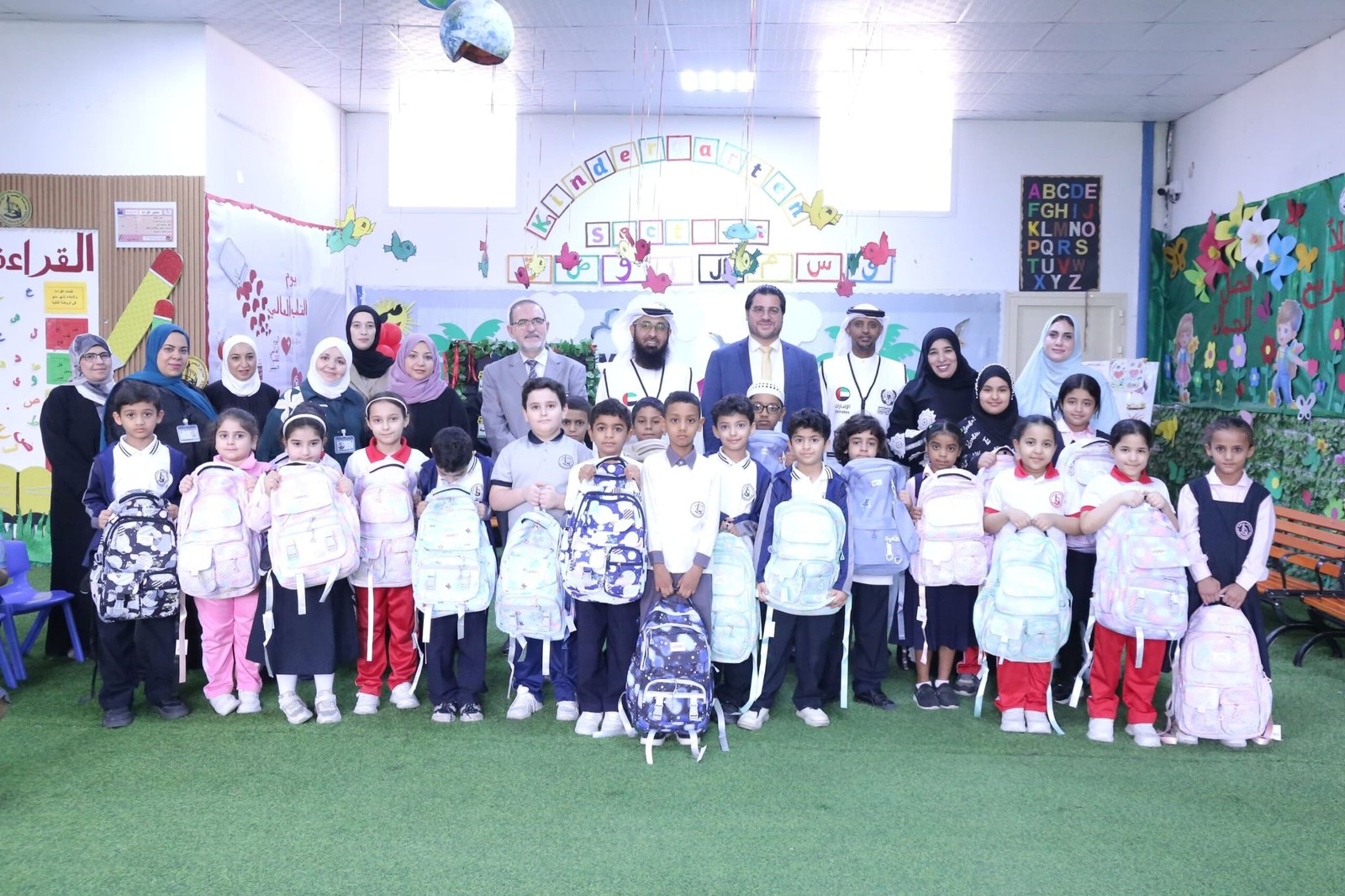 "بسمة الإمارات" تنفذ مبادرة "بسمة طالب.. نحو مستقبل أفضل" 1 بسمة الإمارات