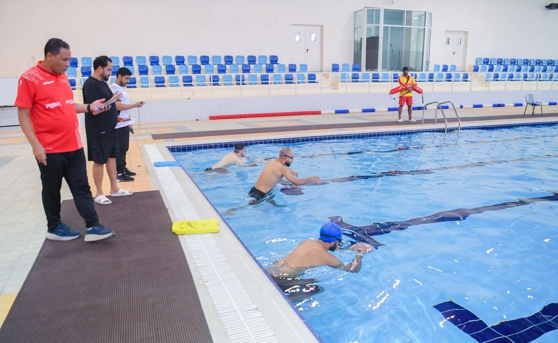 شرطة رأس الخيمة تنظم بطولة للسباحة "فئة الرجال" 1 شرطة رأس الخيمة
