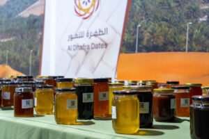 مسابقة العسل في «الظفرة للتمور» فرص اقتصادية تبنيها الجودة 3 مسابقة العسل في «الظفرة للتمور» فرص اقتصادية تبنيها الجودة