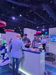 شرطة أبوظبي تعزز الوعي المروري في ملتقى "كيزاد 2026" 3 شرطة أبوظبي تعزز الوعي المروري في ملتقى "كيزاد 2026"