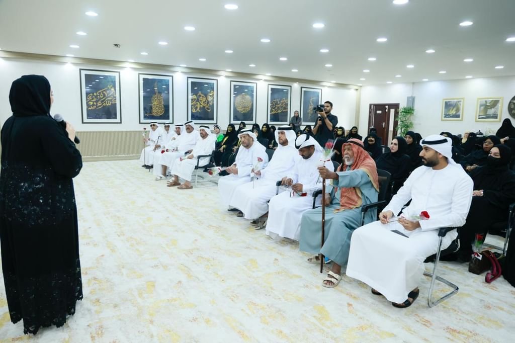ملتقى"أثر ممتد" برأس الخيمة يثني على إسهامات كبار المواطنين في مسيرة الوطن 1 أثر ممتد