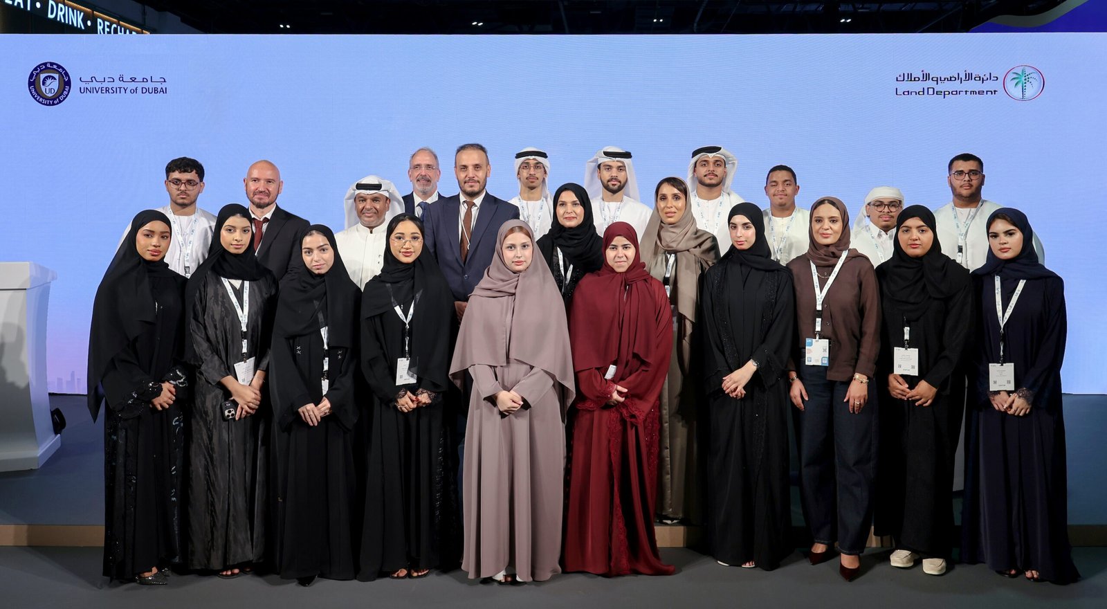 جامعة دبي و«أراضي دبي» تعززان تعاونهما لتطوير منظومة تعليمية ومهنية لتأهيل الكفاءات العقارية 1 جامعة دبي