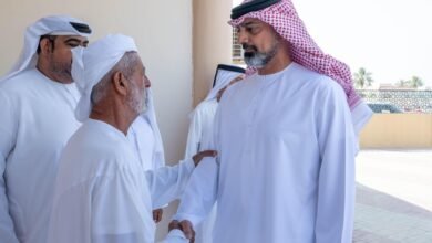 عمار بن حميد يقدم واجب العزاء في وفاة محمد علي السويحي