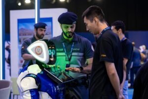 شرطة أبوظبي تعزز الوعي المروري في ملتقى "كيزاد 2026" 2 شرطة أبوظبي تعزز الوعي المروري في ملتقى "كيزاد 2026"