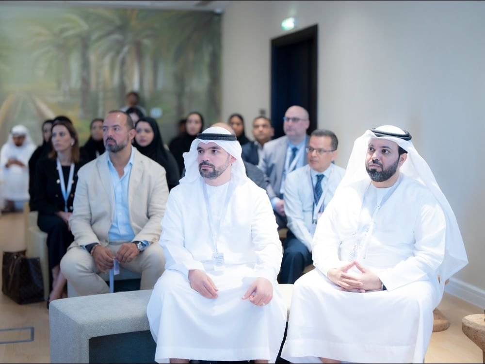 مركز فاطمة بنت مبارك لأبحاث الأمومة والطفولة ينظم خلوة لتطوير أولويات بحثية وطنية 1 مركز فاطمة بنت مبارك لأبحاث الأمومة والطفولة ينظم خلوة لتطوير أولويات بحثية وطنية