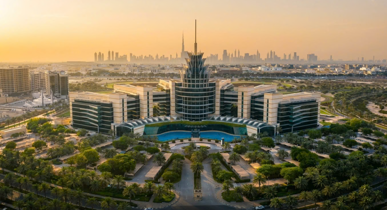 "دبي للسيليكون" والشركة الدولية المحدودة التابعة لجامعة ميونخ تستكشفان آفاق تعزيز مجالات البحوث التطبيقية ونقل التكنولوجيا 1 "دبي للسيليكون"