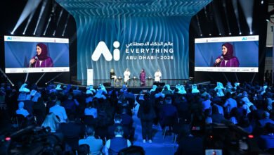 قمة أبوظبي للذكاء الاصطناعي 2026: قادة العالم يرسمون ملامح مستقبل الروبوتات وتطوير الكفاءات 4 قمة أبوظبي