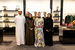 مصممة الأزياء الإماراتية الشابة ميثاء الأنصاري تفوز بجائزة التصميم من دولتشي آند غابانا ومجموعة أبوظبي للثقافة والفنون لعام 2025 3 مصممة الأزياء الإماراتية الشابة ميثاء الأنصاري تفوز بجائزة التصميم من دولتشي آند غابانا ومجموعة أبوظبي للثقافة والفنون لعام 2025
