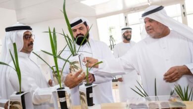 وفد من مركز حمدان بن محمد لإحياء التراث يزور مركز خليفة للتقانات الحيوية والهندسة الوراثية 3 حمدان بن محمد