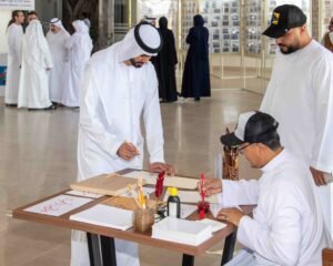 إقبال واسع على معرض "يوم الوثيقة العربية" في مركز حمدان بن محمد لإحياء التراث 5 إقبال واسع على معرض "يوم الوثيقة العربية" في مركز حمدان بن محمد لإحياء التراث