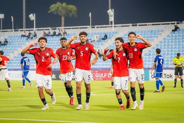 مصر تحبط الكويت بثلاثية في كأس الخليج للناشئين 1 مصر تحبط الكويت بثلاثية في كأس الخليج للناشئين
