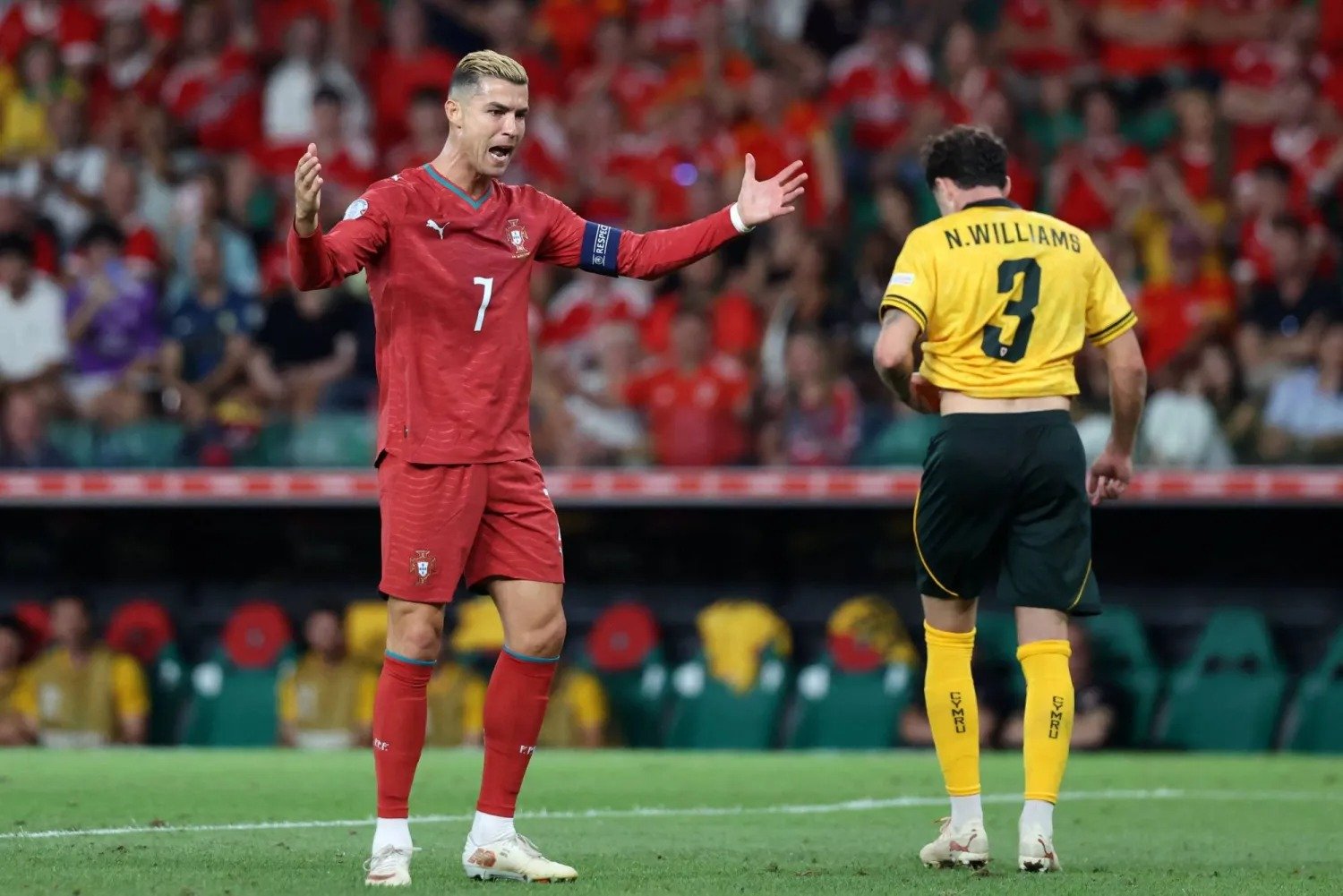 رونالدو يشترط رحيل جيسوس عن تدريب البرتغال 1 رونالدو يشترط رحيل جيسوس عن تدريب البرتغال