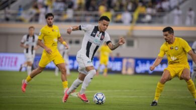 الجزيرة ينفرد بصدارة دوري أدنوك بالتعادل مع كلباء