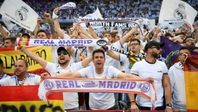 جماهير ريال مدريد تفتح النار على برشلونة وتيباس 3 جماهير ريال مدريد تفتح النار على برشلونة وتيباس