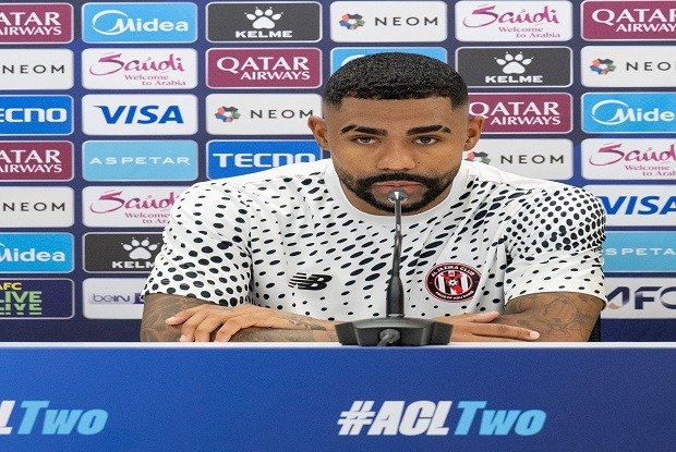مالكوم يكشف سر انتفاضة الجزيرة أمام المحرق 8 مالكوم