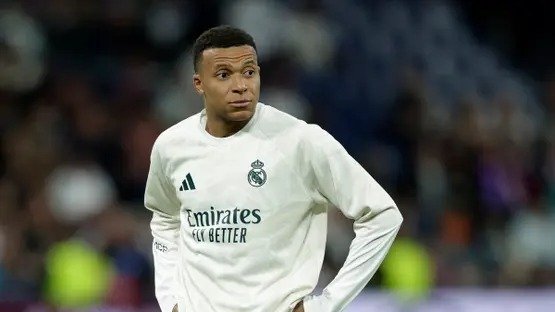 غضب الصين يتصاعد ضد مبابي بإيقاف بث مباراة ريال مدريد 5 كيليان مبابي