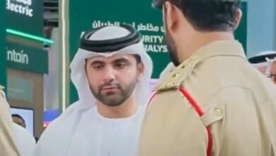 منصور بن محمد يزور منصة شرطة دبي بمعرض المطارات ويطلع على أحدث التقنيات الأمنية الذكية 2 منصور بن محمد يزور منصة شرطة دبي بمعرض المطارات ويطلع على أحدث التقنيات الأمنية الذكية