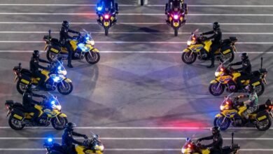 أبوظبي للدفاع المدني تحتفي بتخريج الدفعة الأولى من منتسبي الدورة التأسيسية للدراجات النارية 2 أبوظبي للدفاع المدني تحتفي بتخريج الدفعة الأولى من منتسبي الدورة التأسيسية للدراجات النارية