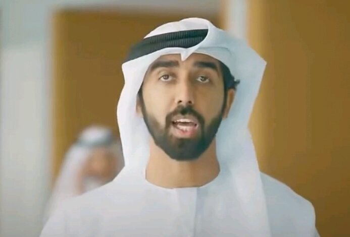 دبي الرقمية تحذر من ترك ملصقات التوصيل على العبوات عند التخلص منها