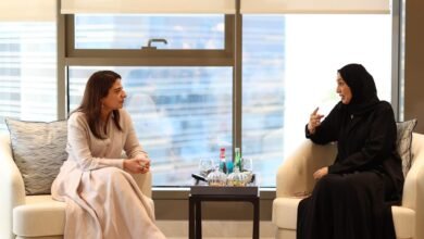 "الموارد البشرية والتوطين"