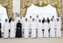 هزاع بن زايد يستقبل الشيوخ والمسؤولين والمواطنين في مجلس قصر المقام بمنطقة العين 11 هزاع بن زايد يستقبل الشيوخ والمسؤولين والمواطنين في مجلس قصر المقام بمنطقة العين