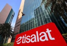 "اتصالات" أول مشغل في العالم يوفر سرعات تحميل أعلى للبيانات عبر الهواتف الذكية