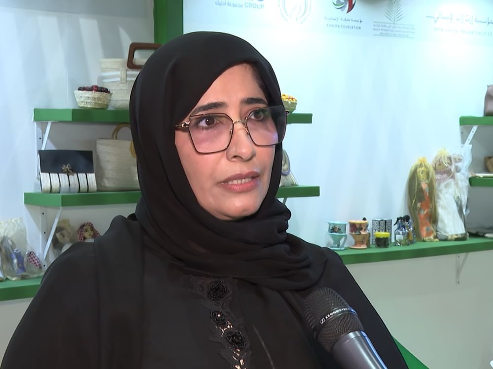 حضور لافت للمرأة الإماراتية في معرض أبوظبي للتمور لدعم استدامة القطاع ونموه الاقتصادي 1 حضور لافت للمرأة الإماراتية في معرض أبوظبي للتمور لدعم استدامة القطاع ونموه الاقتصادي