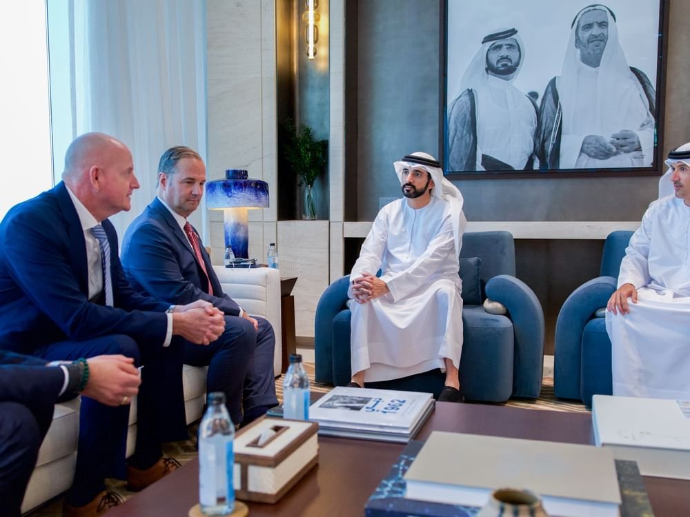 حمدان بن محمد يلتقي رئيس ماريوت الدولية ويبحث معه آفاق التعاون في ضوء المزايا المتاحة للقطاع الفندقي بدبي 1 حمدان بن محمد يلتقي رئيس ماريوت الدولية ويبحث معه آفاق التعاون في ضوء المزايا المتاحة للقطاع الفندقي بدبي