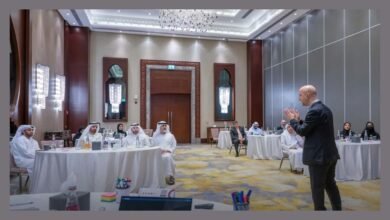 برنامج المعارف الإستراتيجية بحكومة عجمان يستعرض توجهات الذكاء الاصطناعي وحوكمته