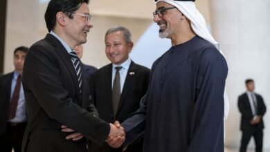 خالد بن محمد بن زايد يلتقي رئيس وزراء سنغافورة في متحف زايد الوطني 5 خالد بن محمد بن زايد يلتقي رئيس وزراء سنغافورة في متحف زايد الوطني