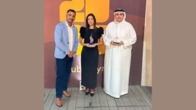 "أمريكية رأس الخيمة" تتوج بلقبي "جامعة العام" و"أفضل فيلم قصير" ضمن جوائز "دبي لينكس" 2 "أمريكية رأس الخيمة" تتوج بلقبي "جامعة العام" و"أفضل فيلم قصير" ضمن جوائز "دبي لينكس"