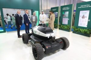 شرطة دبي تختتم مشاركتها في معرض "المطارات" بدورته الـ25 2 شرطة دبي تختتم مشاركتها في معرض "المطارات" بدورته الـ25