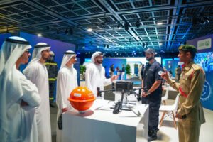 شرطة دبي تستعرض خدماتها الداعمة لقطاع البيئة والطاقة والمياه خلال "ويتيكس" 3 شرطة دبي تستعرض خدماتها الداعمة لقطاع البيئة والطاقة والمياه خلال "ويتيكس"