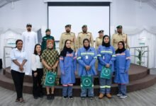 شرطة دبي تُعزز الوعي الأمني في "الإمارات العالمية للألمنيوم" 31 شرطة دبي تُعزز الوعي الأمني في "الإمارات العالمية للألمنيوم"